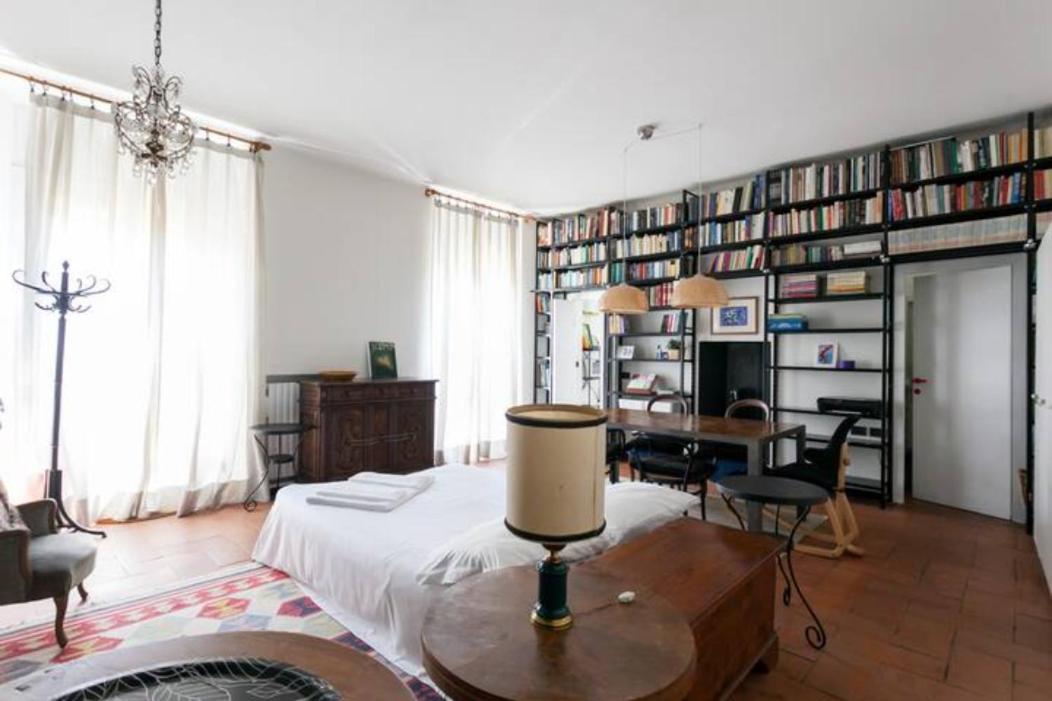 Porta Ticinese Cozy Apartment Con Balcone Milão Exterior foto