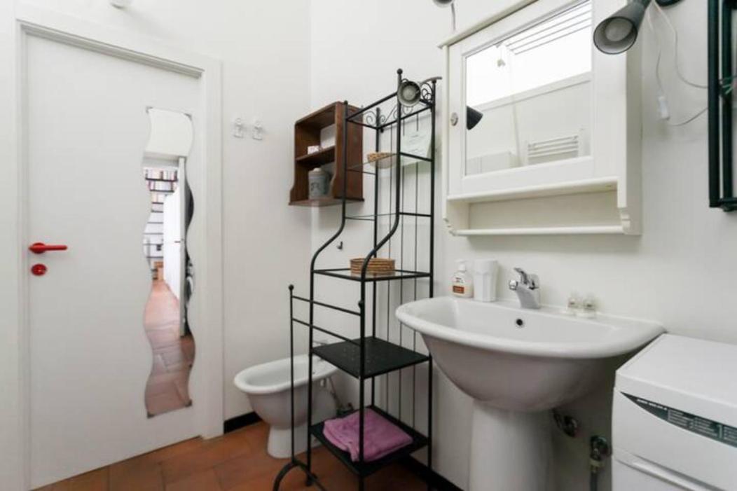 Porta Ticinese Cozy Apartment Con Balcone Milão Exterior foto